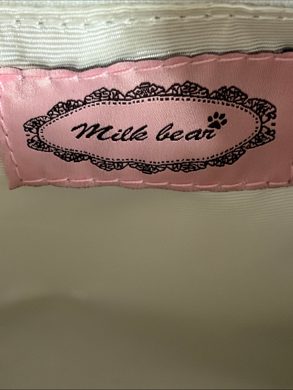 Milk Bear Bow Candy Crossbody Bag - Picture 6 of 11